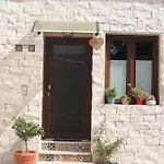 Apartment Monolocali L'abbraccio *